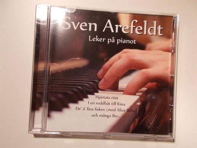 Hovedbilde Sven Arefeldt- Leker på Pianot (CD)